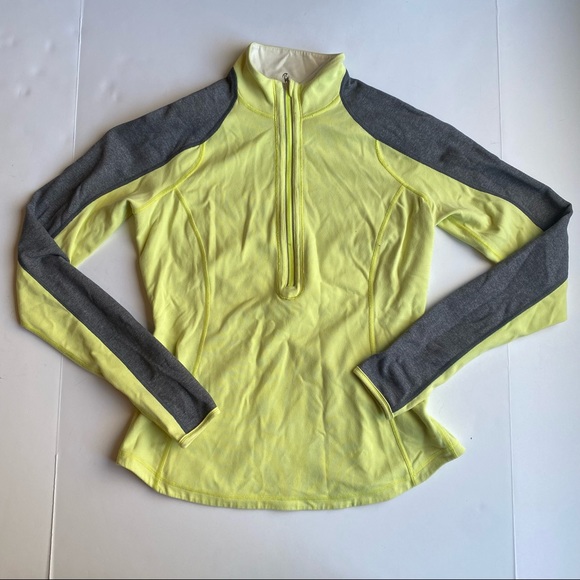 lululemon athletica Tops - Lululemon Run U Turn Pullover 1/2 Zip Reversible Yellow Gray Blue White 4
